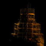 2014-08-24 Kirchturm mit Gerüst bei Nacht (1)