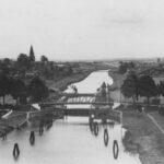 Elbe-L¸beck-Kanal, Blick von der Eisenbahnbr¸cke auf die Schleuse Berkenthin