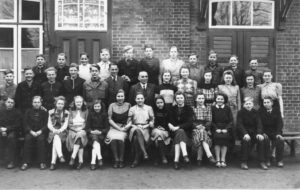 Schulklasse A.Kara ca. 1948